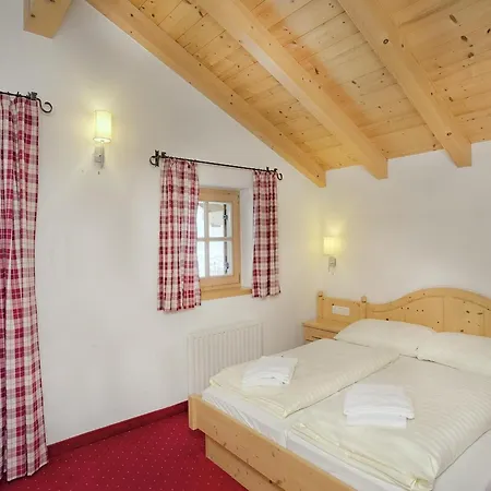 Quiet With Sauna In Koenigsleiten Chalet