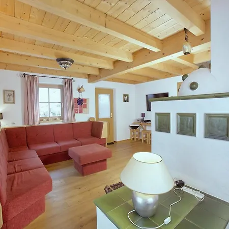 Chalet Quiet With Sauna In Koenigsleiten *